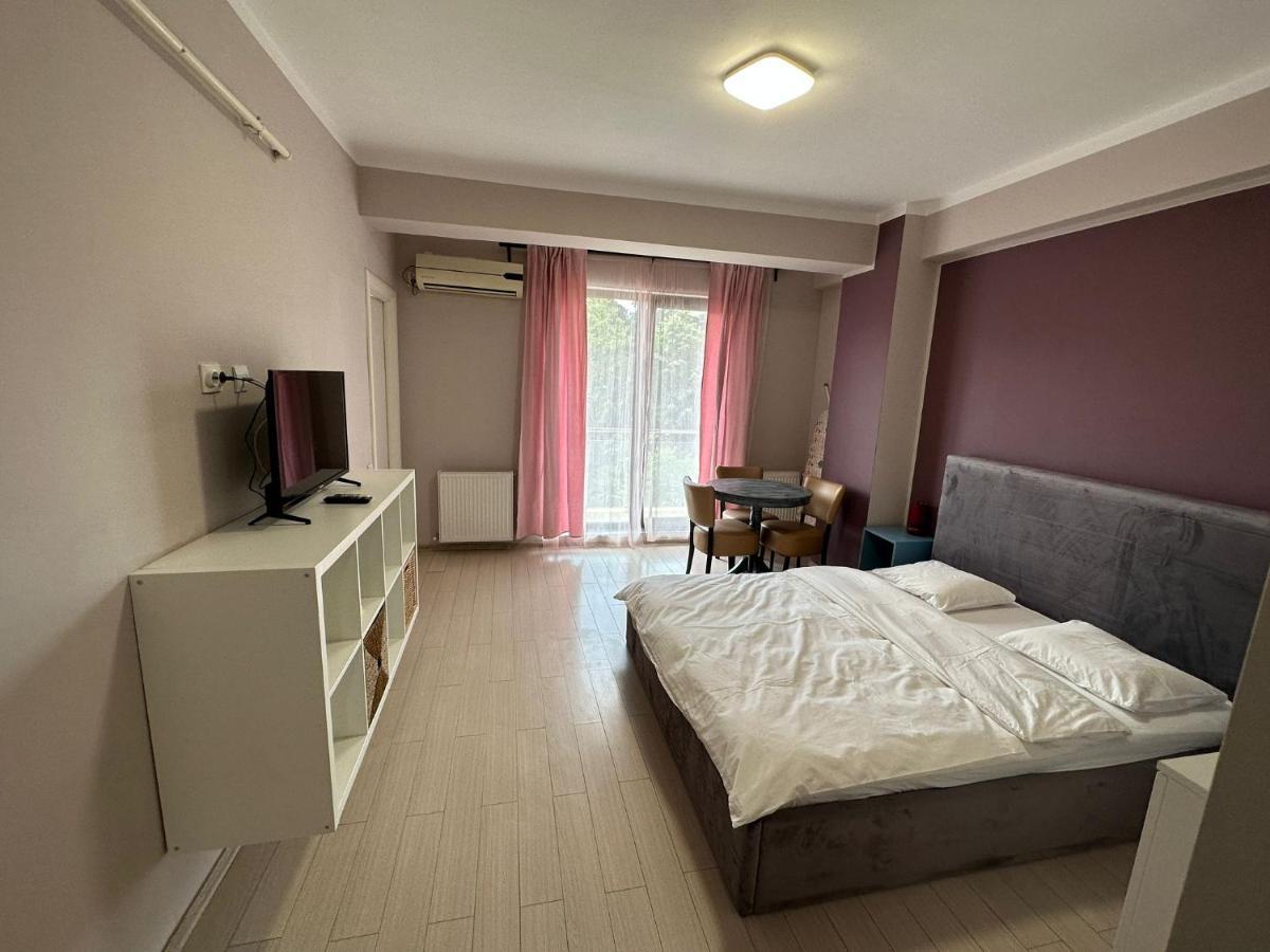 Central Studio Vitan Mall Bucureşti Eksteriør bilde