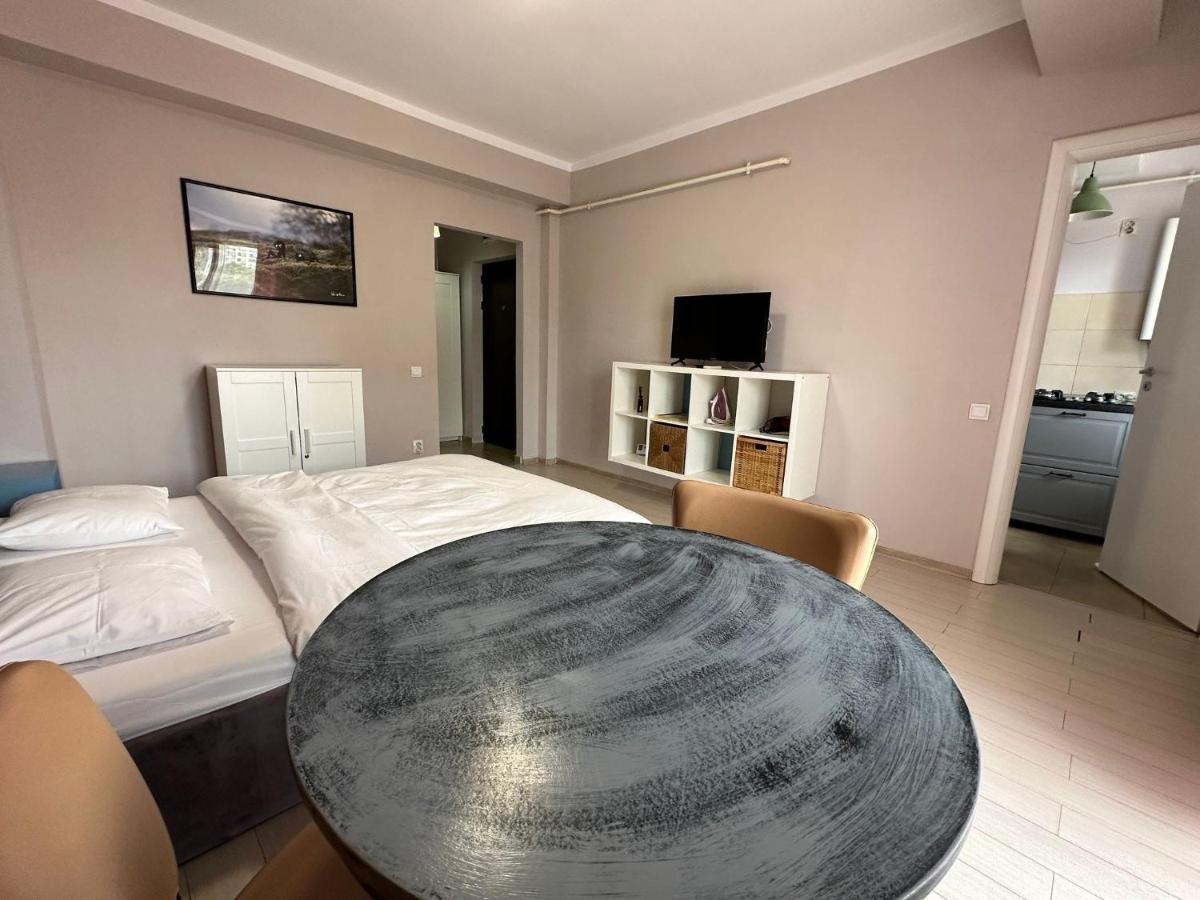 Central Studio Vitan Mall Bucureşti Eksteriør bilde