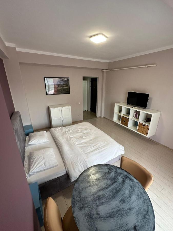Central Studio Vitan Mall Bucureşti Eksteriør bilde